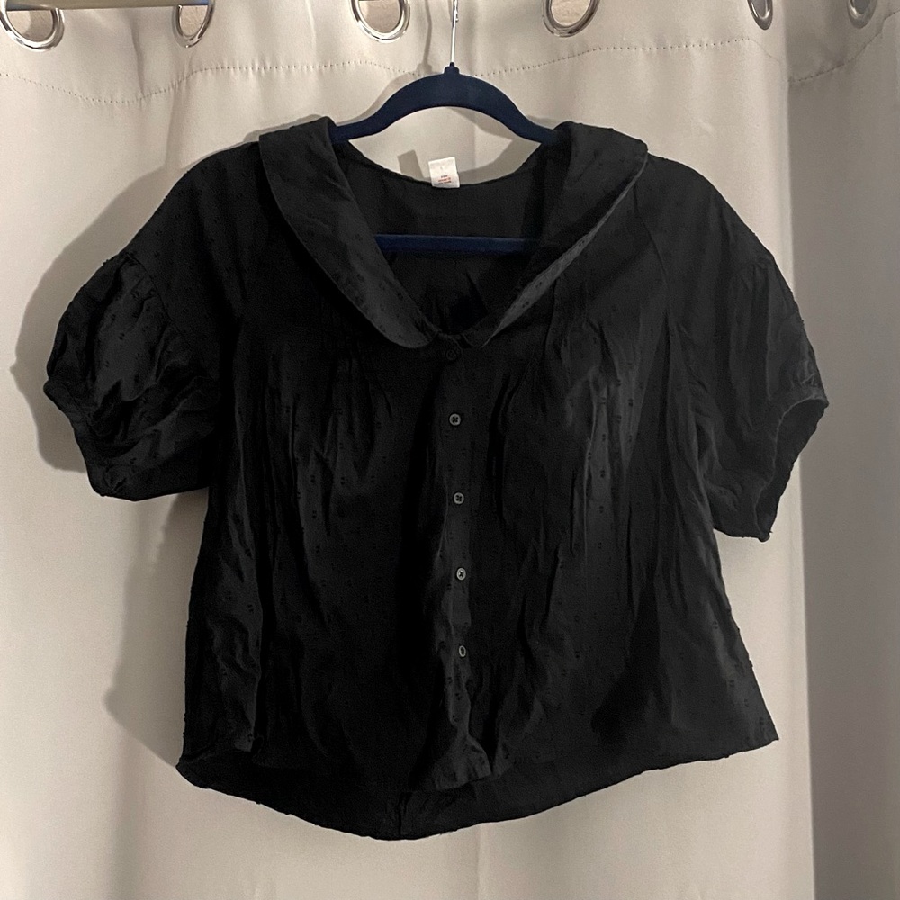Old Navy Peter Pan Collar Blouse